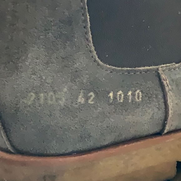 Common Projects Suede Chelsea boot Waxed Olive - Picture 3 of 8